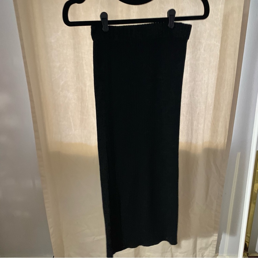 Forever 21 knit ribbed midi bodycon skirt